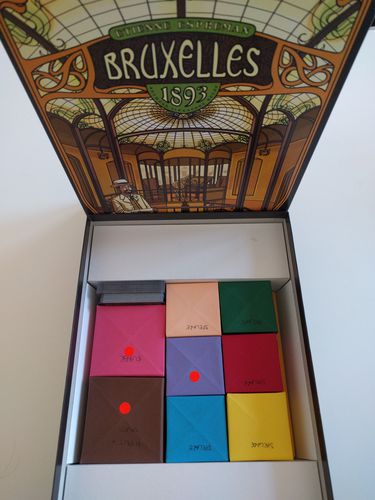Caixas Origami para armazenar componentes do jogo Bruxelles
