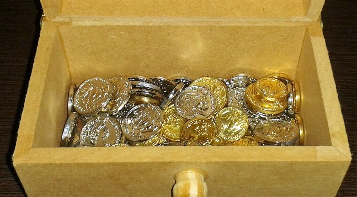 Baú para armazenar moedas de jogos de tabuleiro