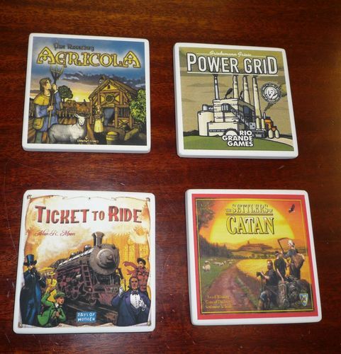 Porta copos baseados em jogos de tabuleiro