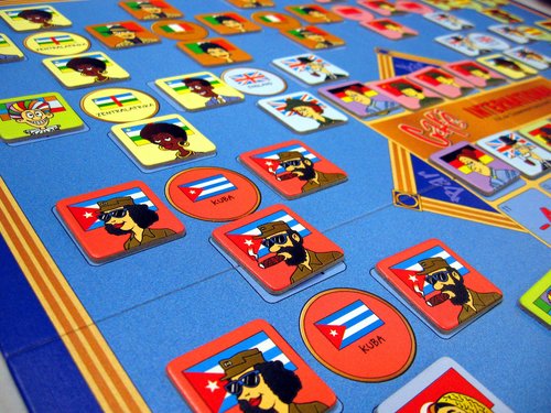 Jogo de tabuleiro Cafe International