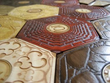 Versão belíssima de madeira do jogo de tabuleiro Catan