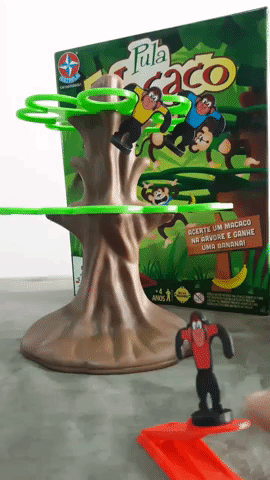 Macacos pulando no jogo Pula Macaco