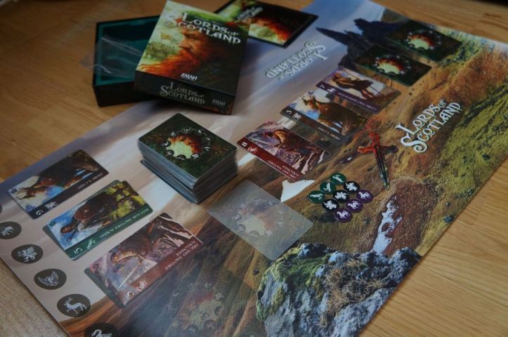 Playmate jogo de cartas Lords of Scotland