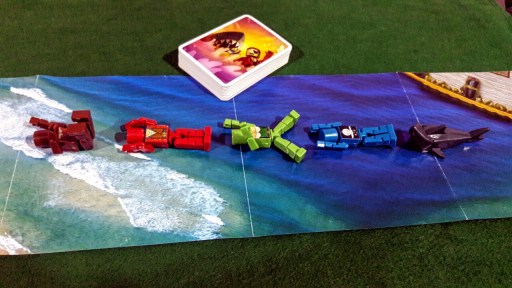 Os piratas em fuga no jogo de tabuleiro Get Bit