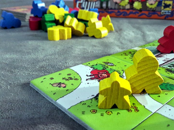 Diferença dos meeples da versão adulta e do My First Carcassonne