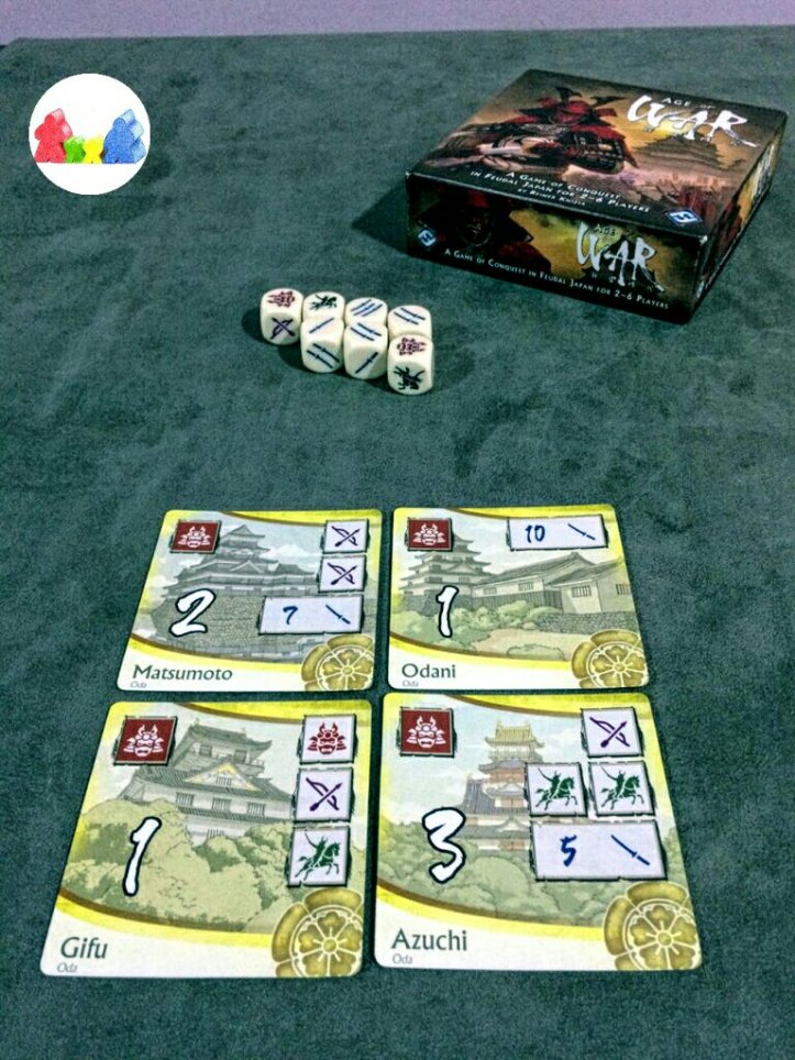 Conjunto de castelos amarelos do jogo Age of War