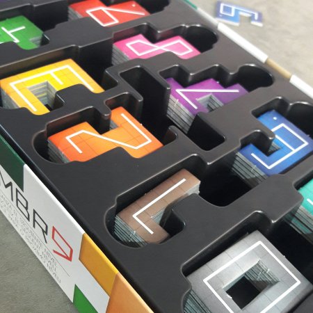 Insert do jogo NMBR9