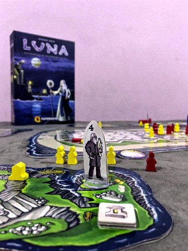 Jogo de tabuleiro LUNA