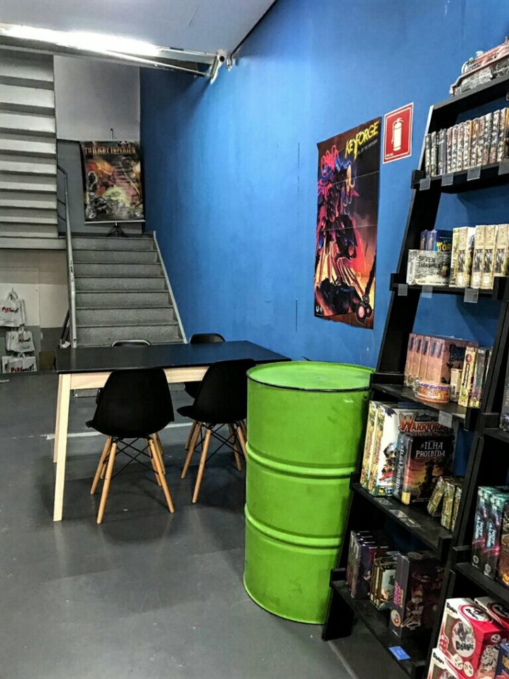 Loja de jogos de tabuleiro Playeasy