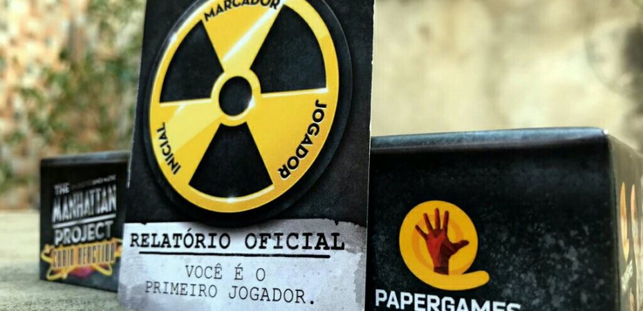 Jogador inicial do jogo de cartas The Manhattan Project Chain Reaction