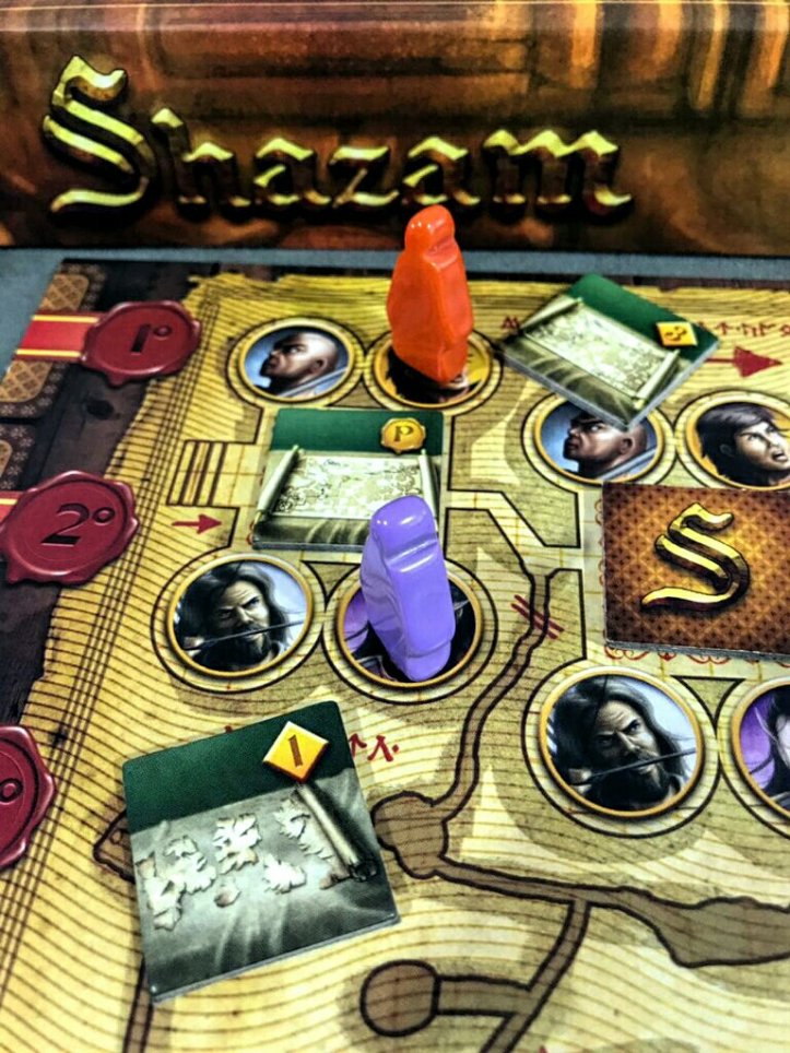 Tabuleiro do desafio final do jogo de tabuleiro Shazam