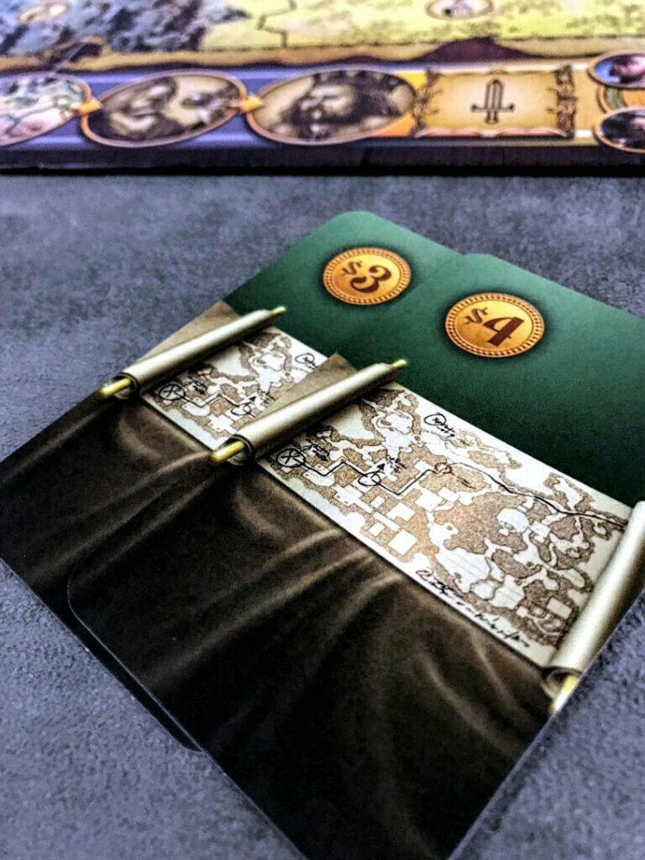 Cartas para comprar relíquias no jogo de tabuleiro Shazam