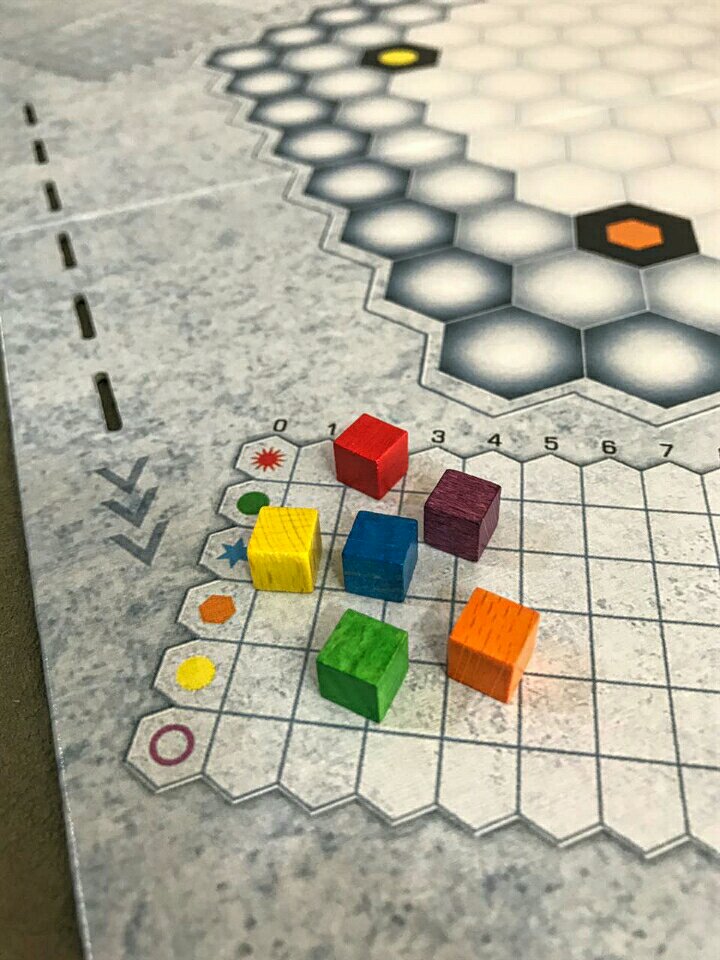 Trilha de pontuação do jogo de tabuleiro Genial