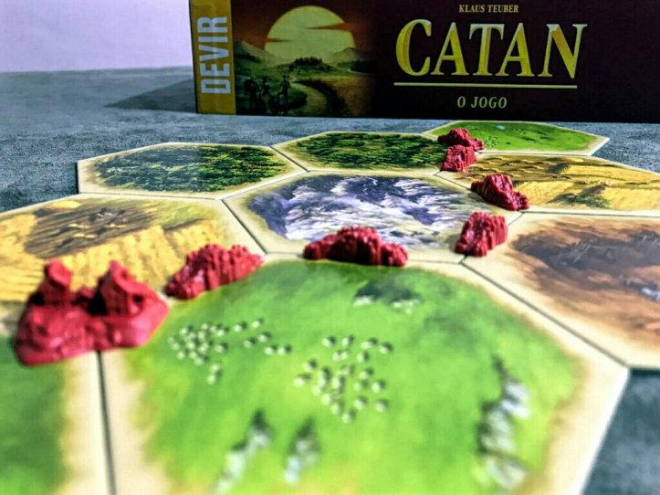 Estrada mais longa é um bom negócio no jogo CATAN