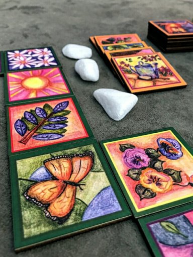 As peças de caminho do jogo de tabuleiro O Belo Jardim