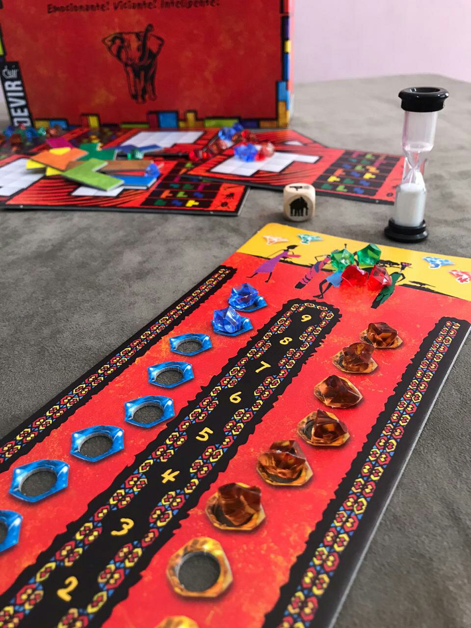 O marcador de rodadas do jogo Ubongo