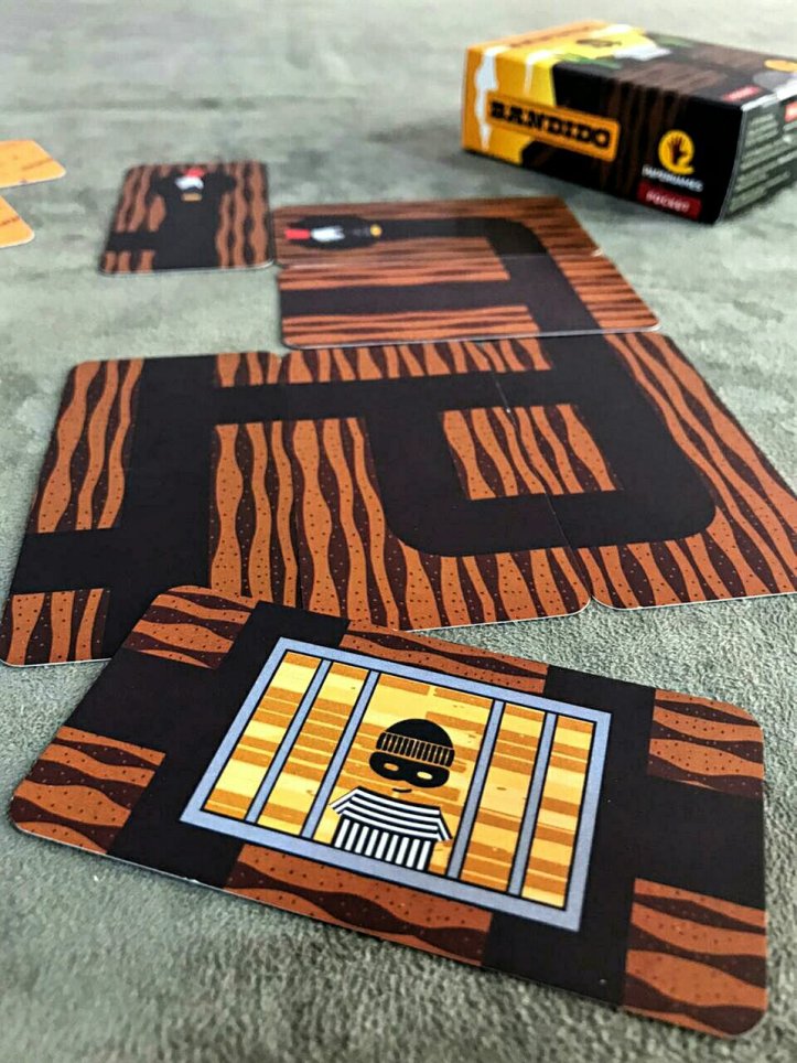 Jogo de tabuleiro Bandido