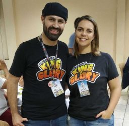 Rony A Mesa e o Trono