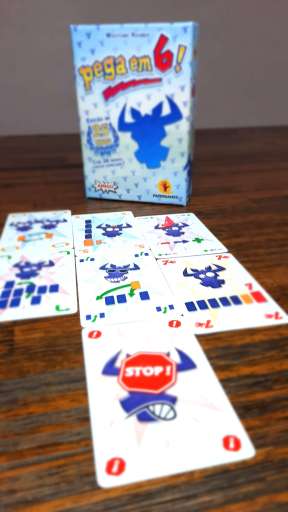 Jogo de tabuleiro Pega em 6