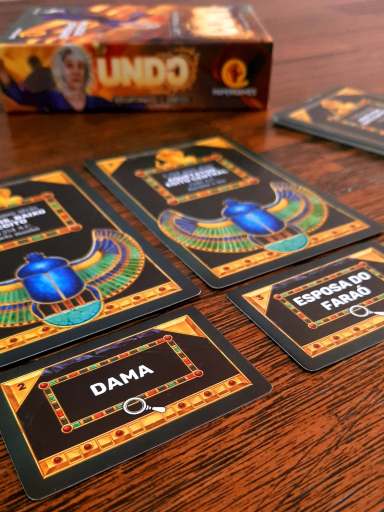 Jogo de tabuleiro UNDO