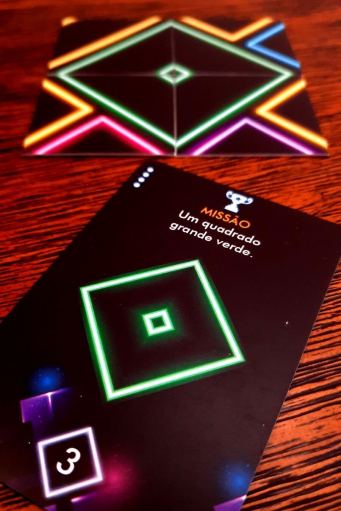 Jogo de tabuleiro Neon