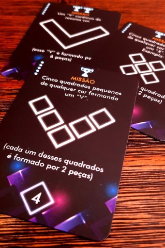 Jogo de tabuleiro Neon