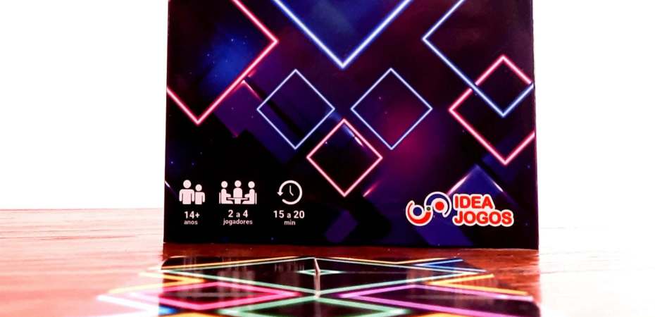 Jogo de tabuleiro Neon