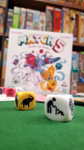 Jogo de tabuleiro Match 5