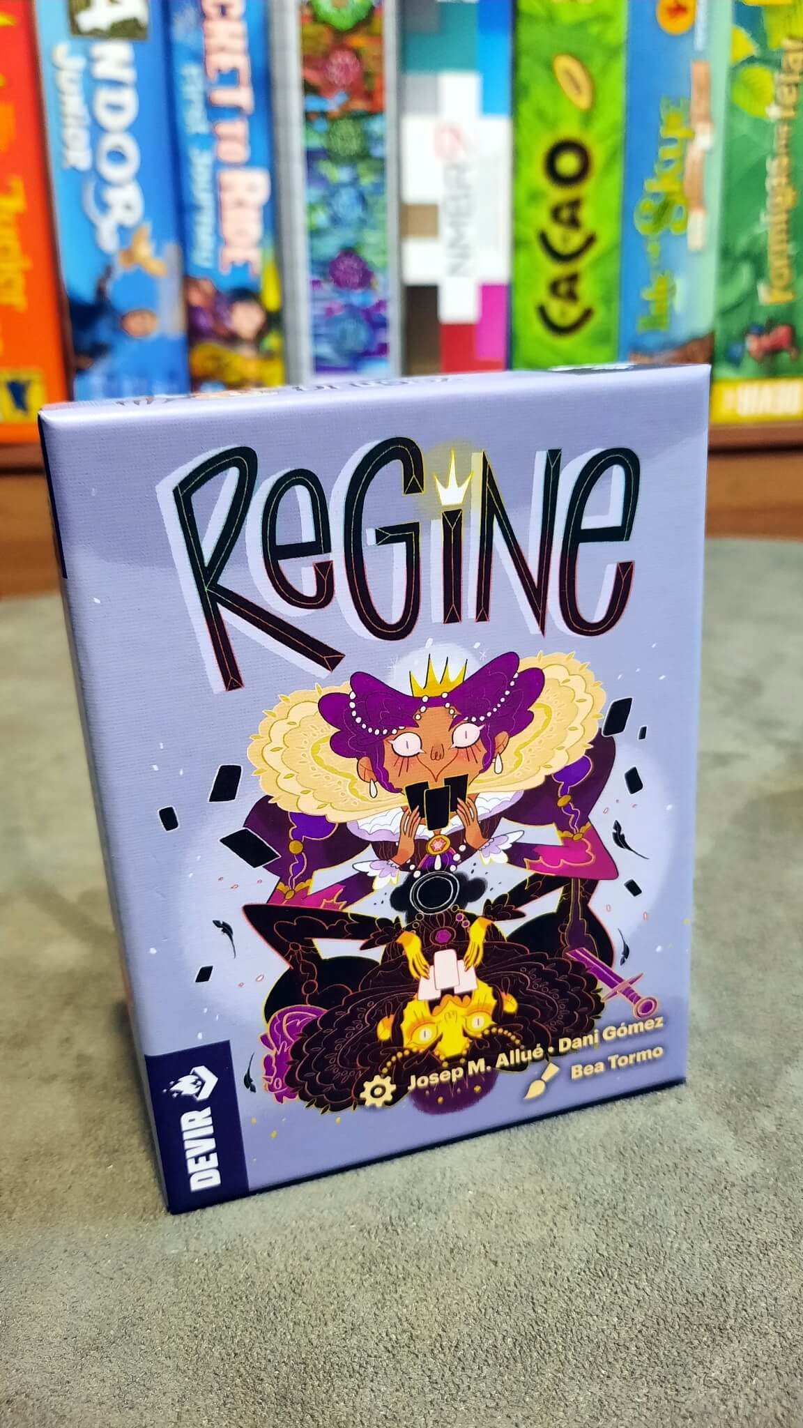 Jogo de cartas Regine